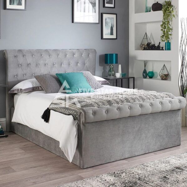 Chesterfield Ottoman Bed