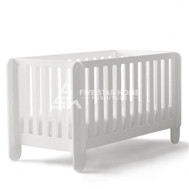 baby crib